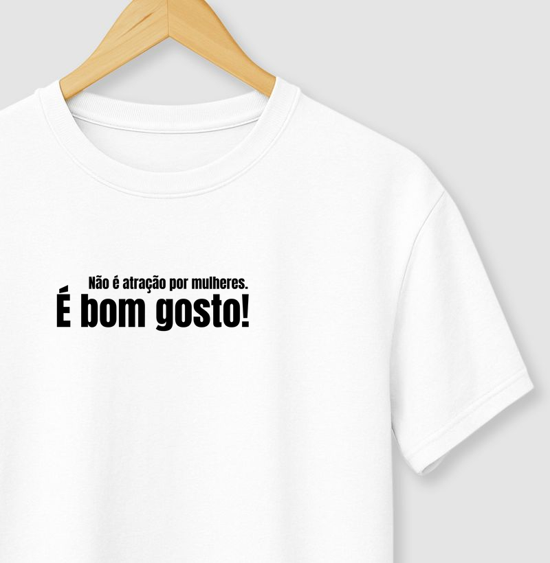  Não é atração...