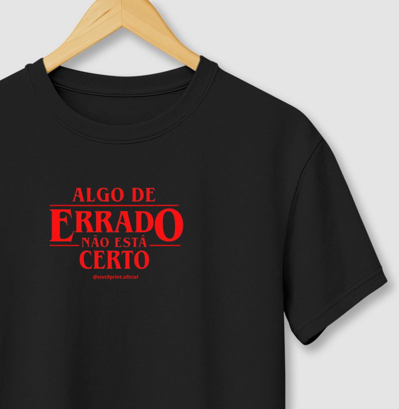 “Algo de Errado Não Está Certo”