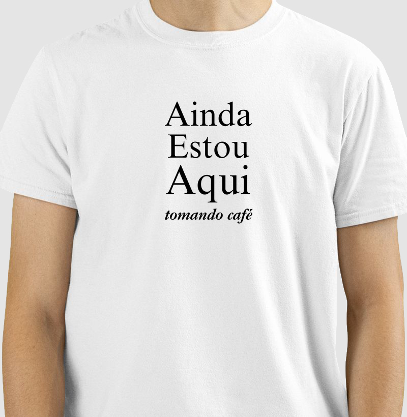 Ainda Estou Aqui, tomando café