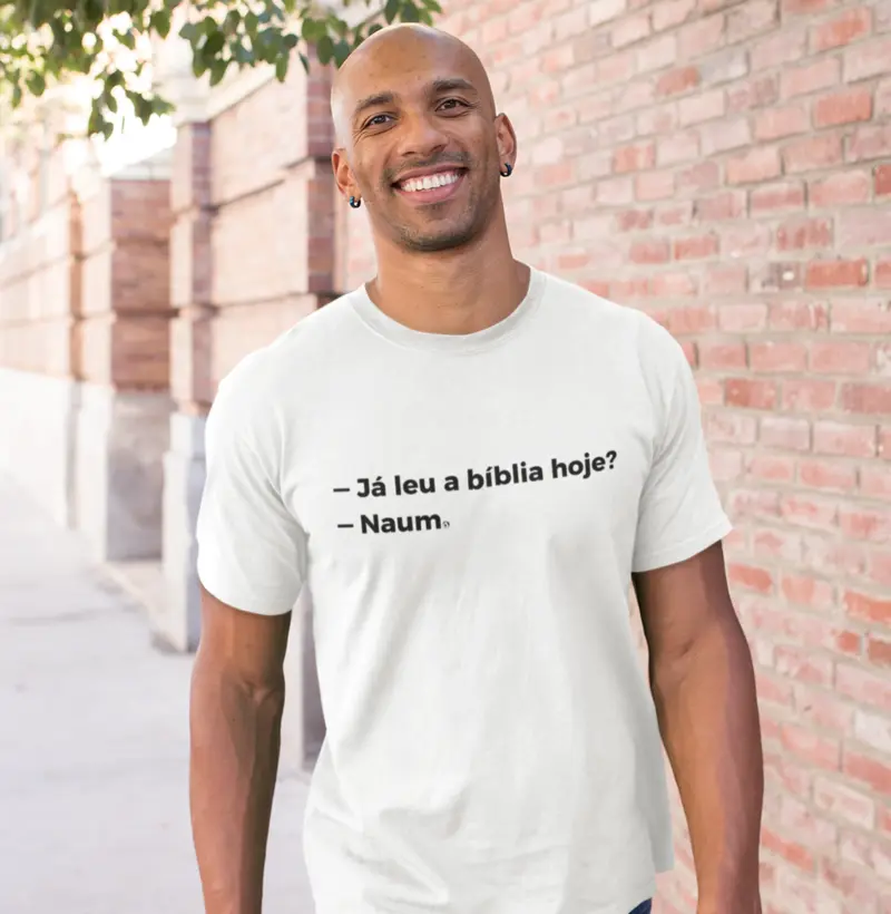 Camiseta Naum