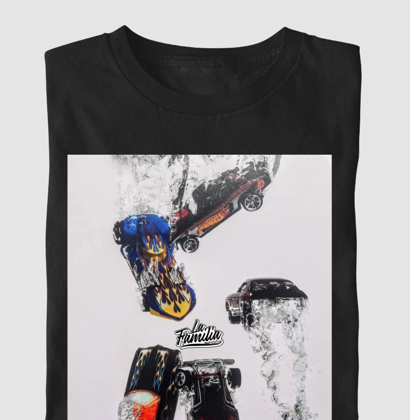 MERGULHANDO COM HOT WHEELS
