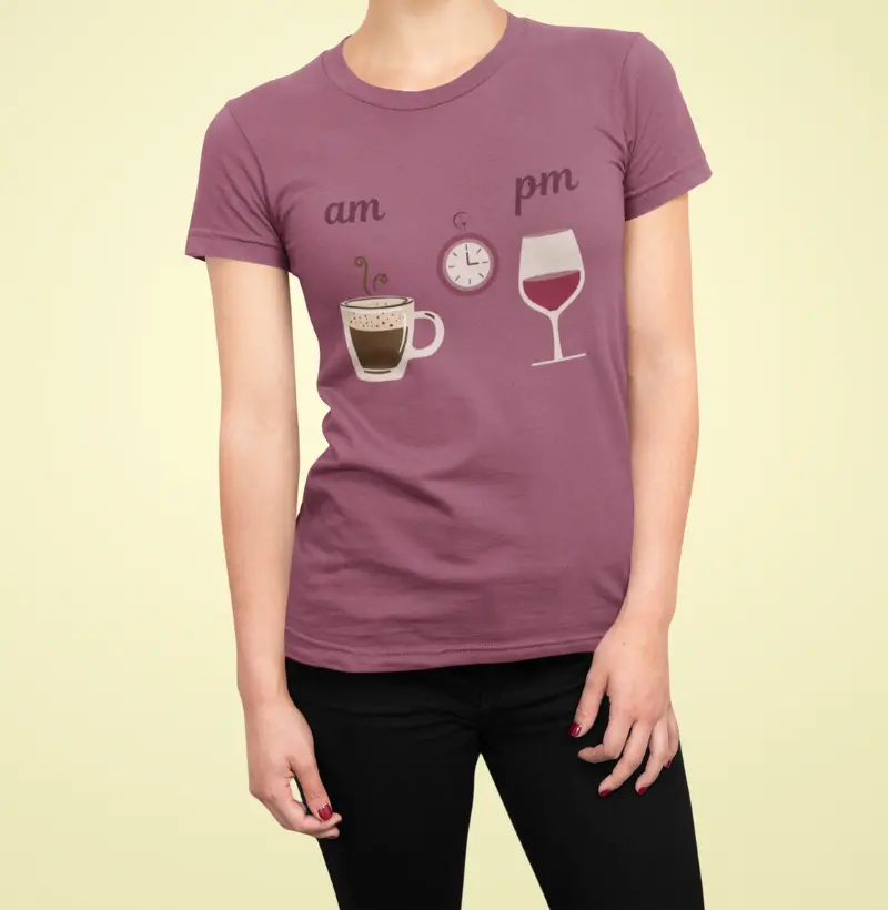 Camiseta Feminina Am hora do Café pm hora do vinho 