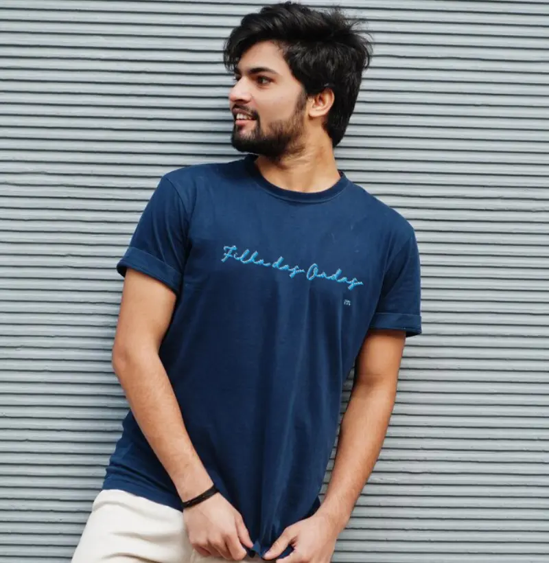 Camiseta Filha das Ondas