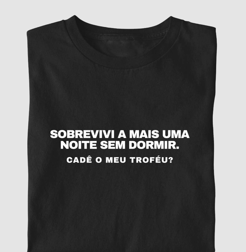 FRASES MÃE - "Sobrevivi a mais uma noite sem dormir"