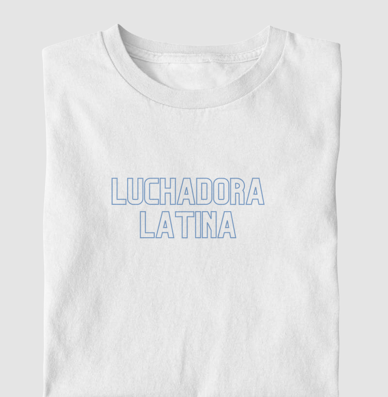 luchadora latina