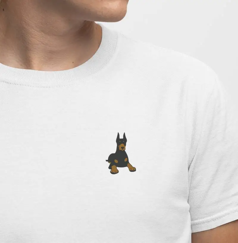 Camiseta Dobermann estampa de bolso