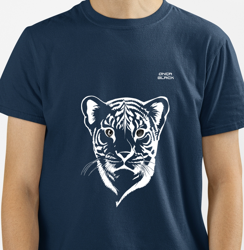 Camiseta Estampa de Onça: Um Olhar que Hipnotiza
