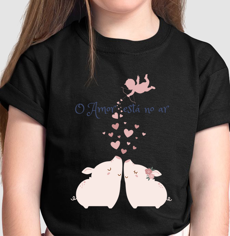 Camiseta O amor está no ar