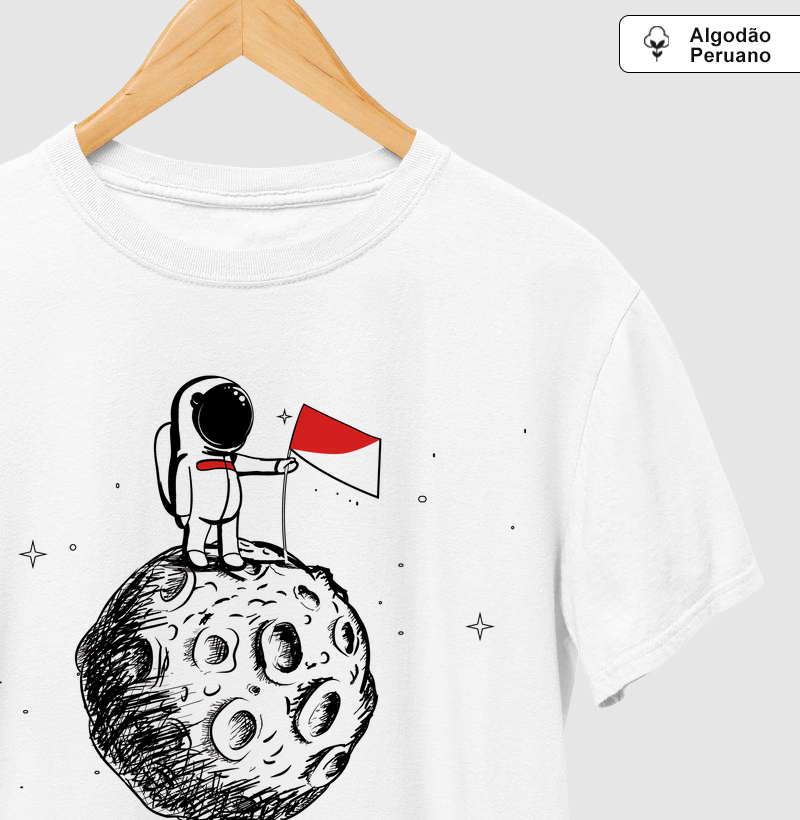 Camiseta Algodão Peruano Astronauta Vermelho e Branco