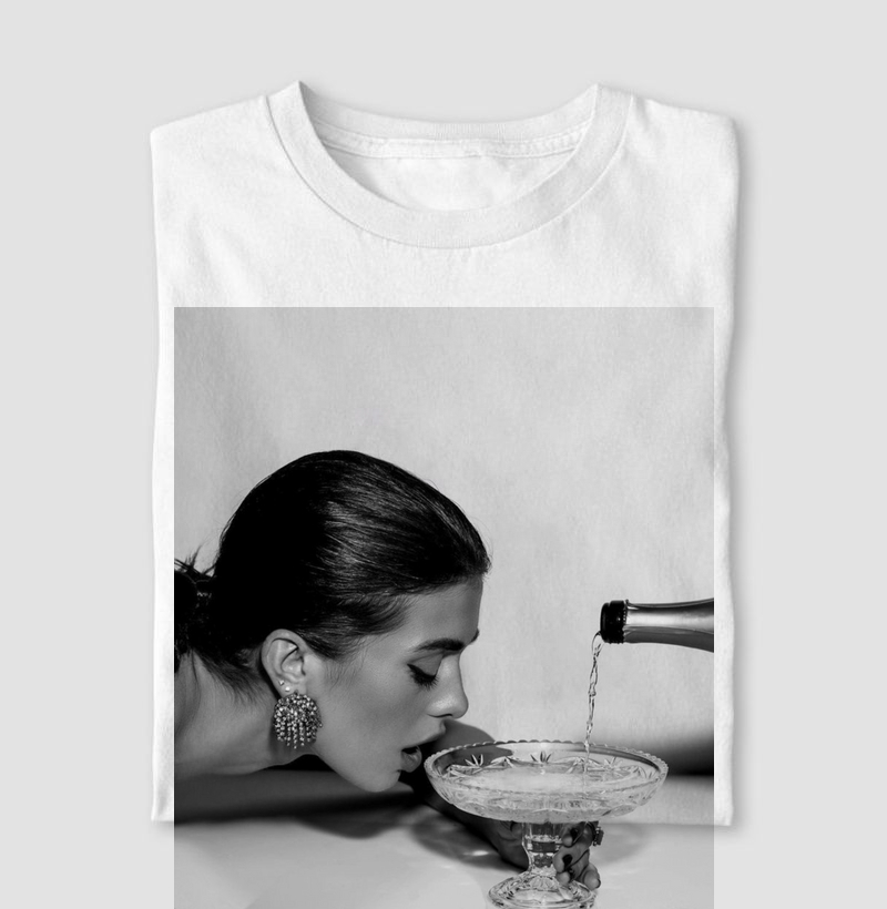 GIVE ME CHAMPAGNE