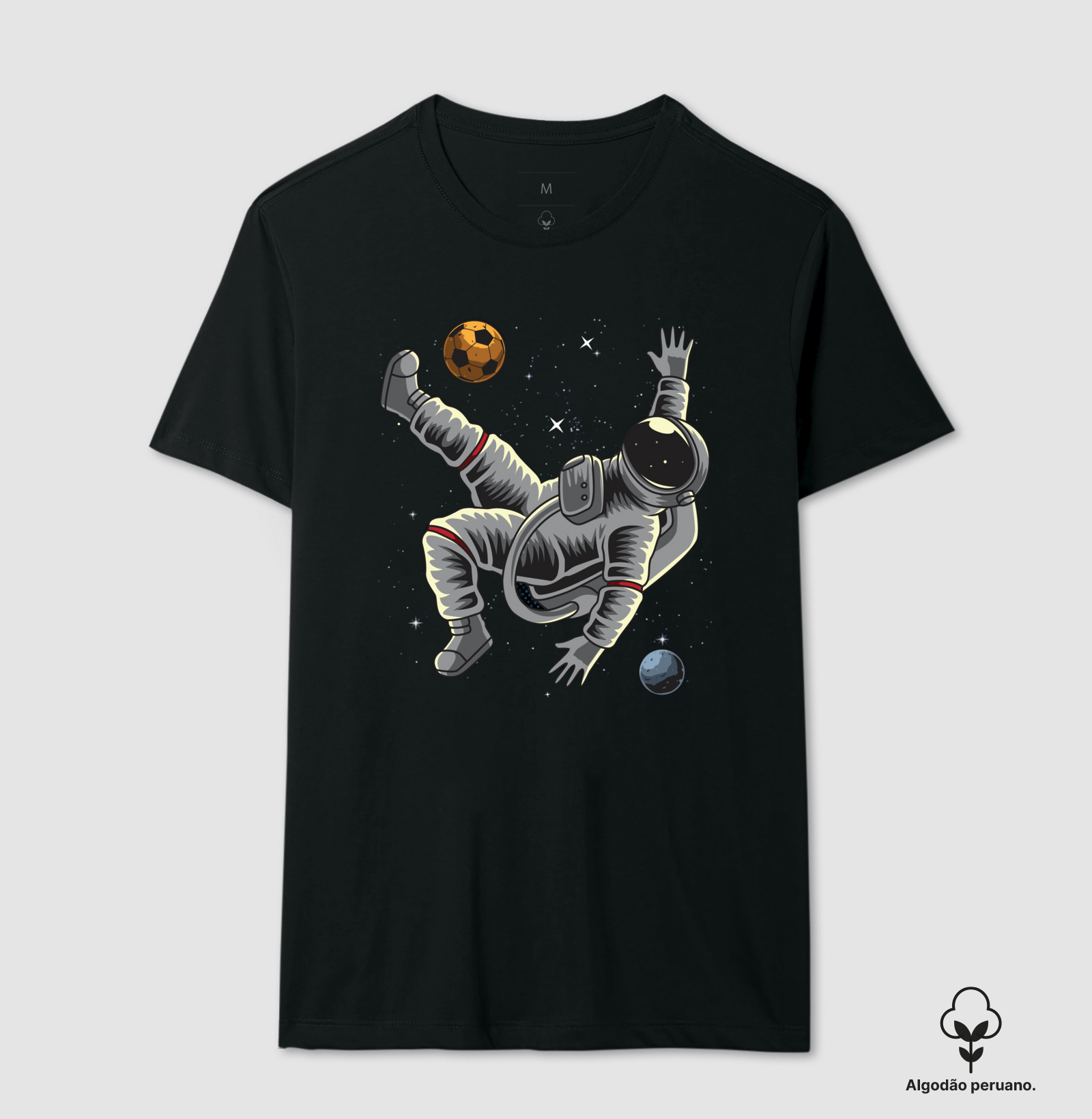 Astronauta Jogando Futebol no Espaço