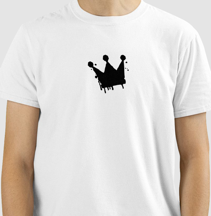  Coroa: Camiseta - O Toque de Realeza no Seu Estilo