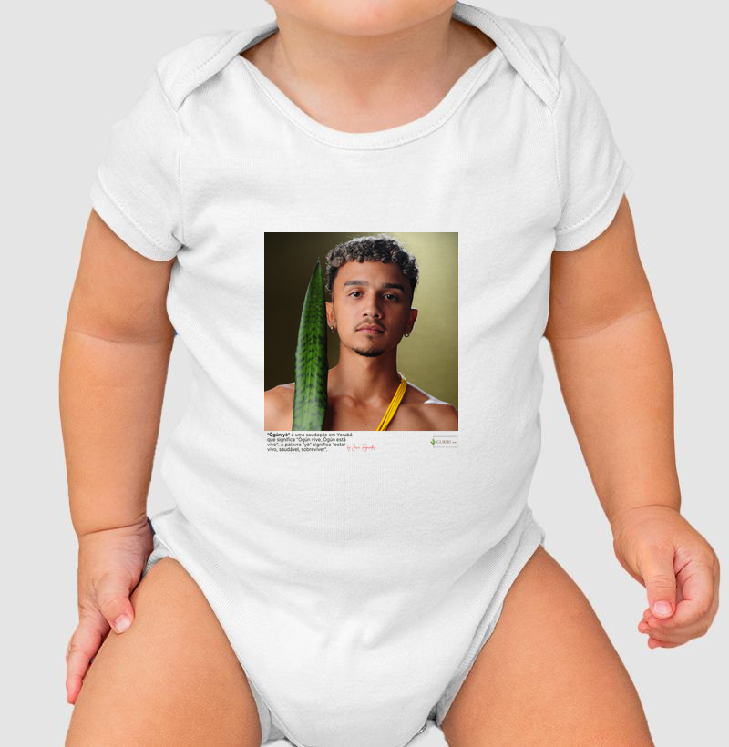Body Infantil  - COLAB - Ogum - Frente com fundo - by Jove Fagundes