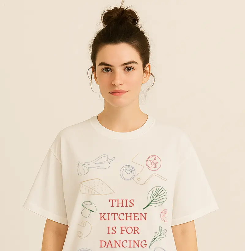 Camiseta Oversized Kitchen for Dancing