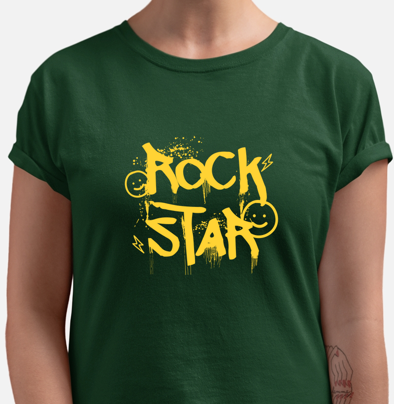 Rock Star: Camiseta - Destaque Seu Estilo com Atitude e Brilho