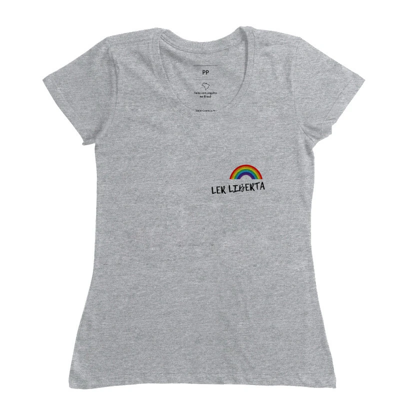 Camiseta Ler Liberta