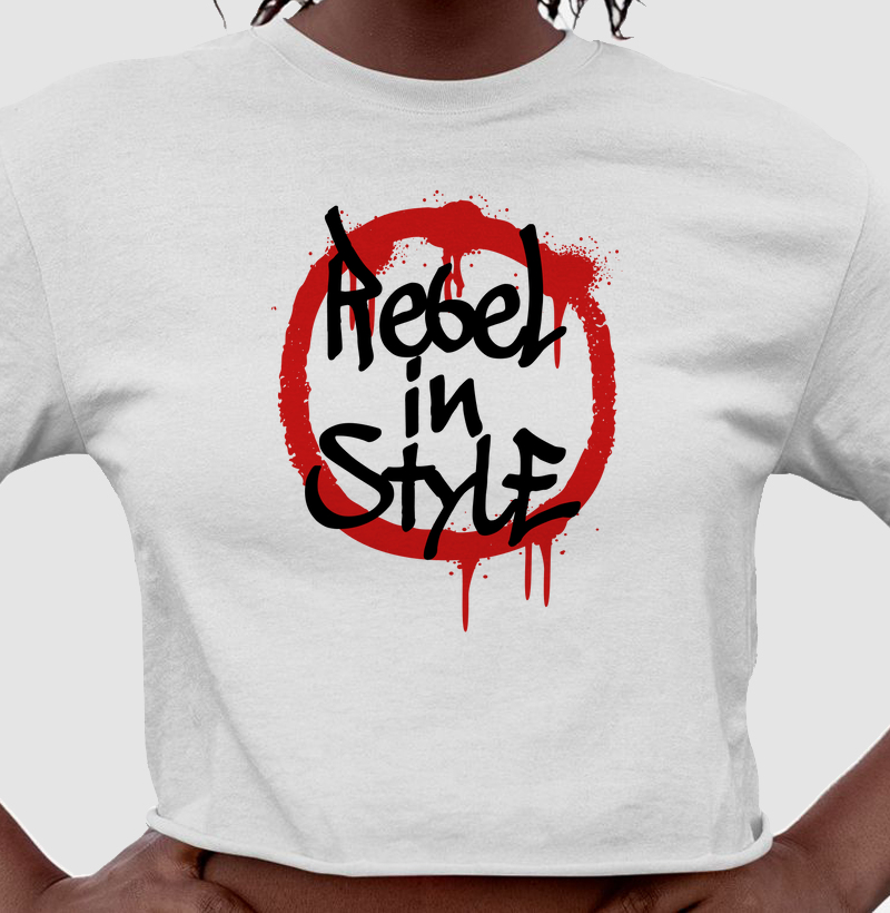 Rebel in Style: Cropped - A Estampa que Redefine Atitude