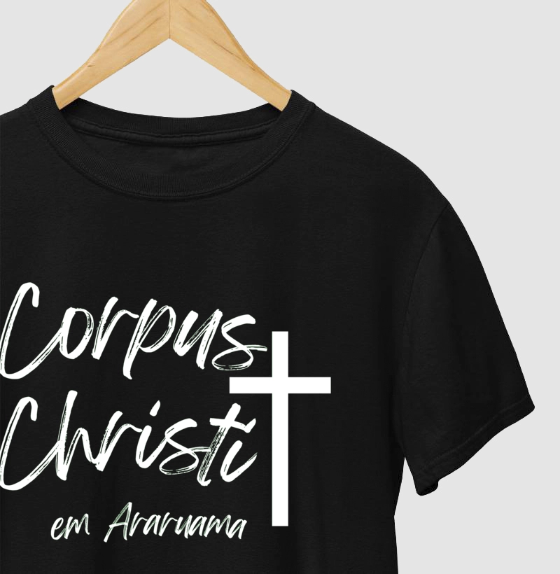 Corpus Christi em Araruama, em letras brancas