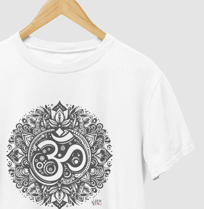 Yoga OM - Nascido em Lótus (estampa cinza)