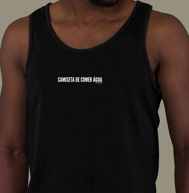 Camiseta de comer água