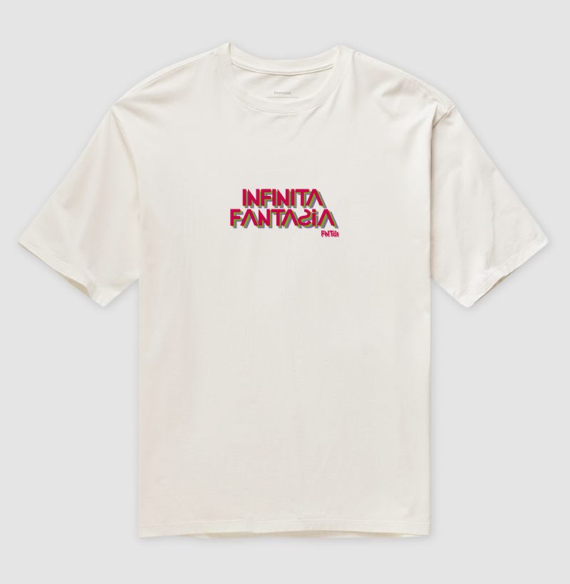 T-SHIRT OVERSIZED "INFINITA FANTASIA" / LETTERING MÉDIO