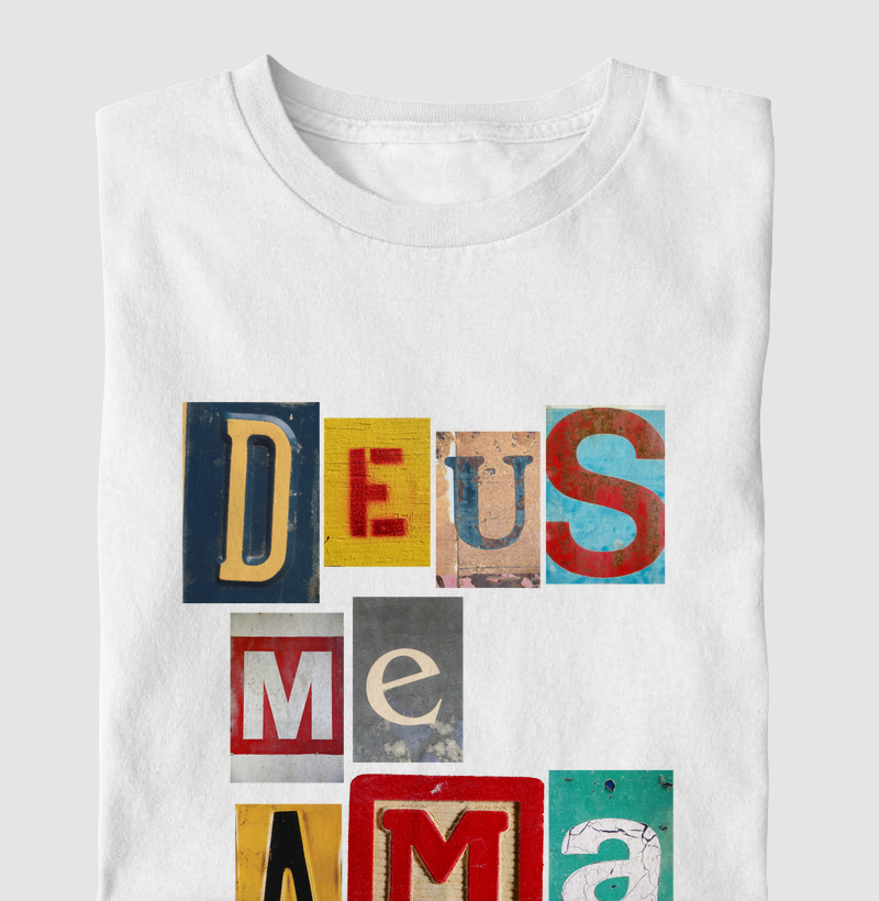 Camiseta Infantil Deus me ama
