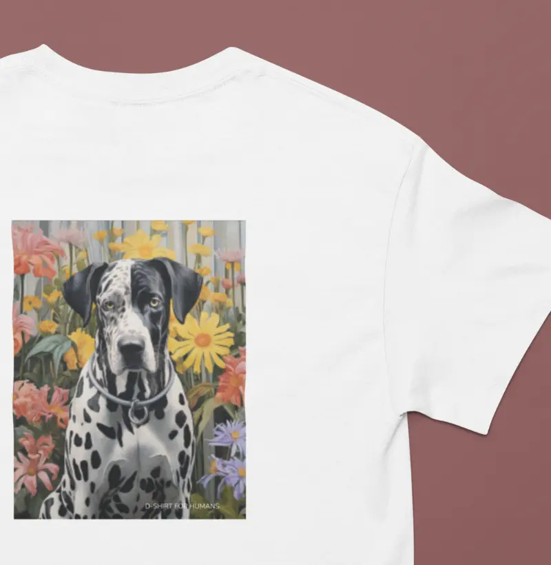 dogo alemão e as flores