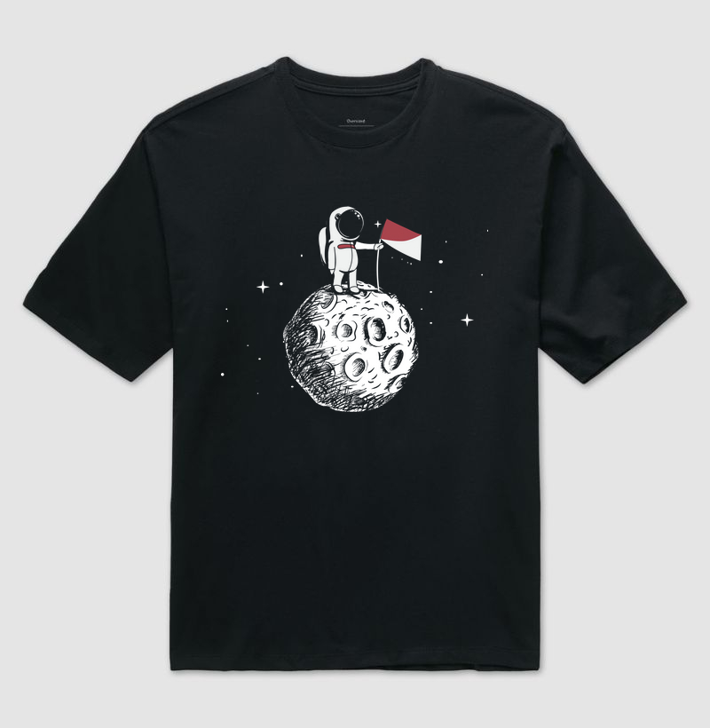 Camiseta Oversized Astronauta Vermelho e Branco