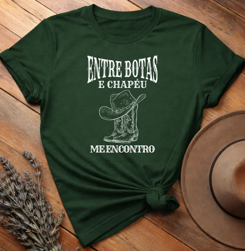 Camiseta Entre Botas e Chapéu 100% Algodão Premium