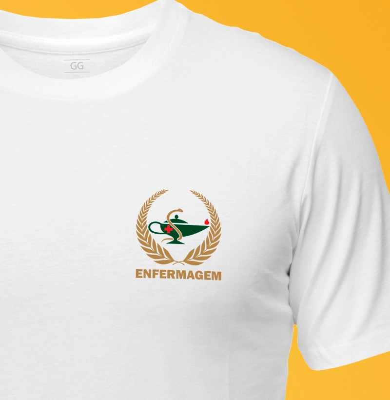 Camiseta Enfermagem símbolo no peito - masculina