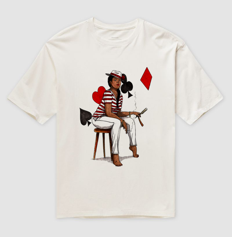 Camiseta Oversize Maria Navalha Um Símbolo de Luta e Independência