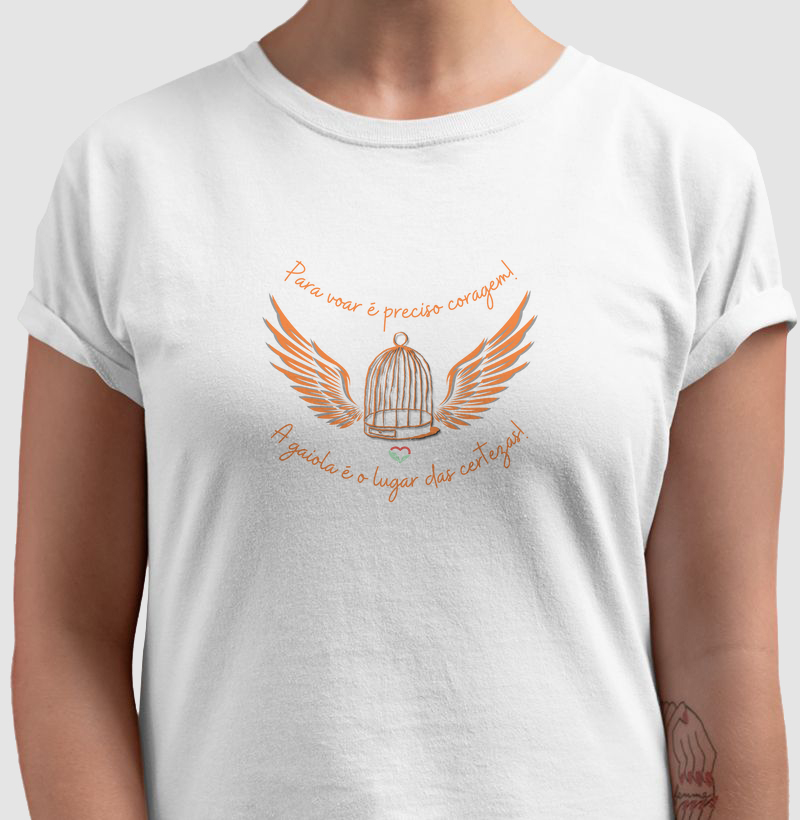 Pra voar é preciso coragem!! - camiseta