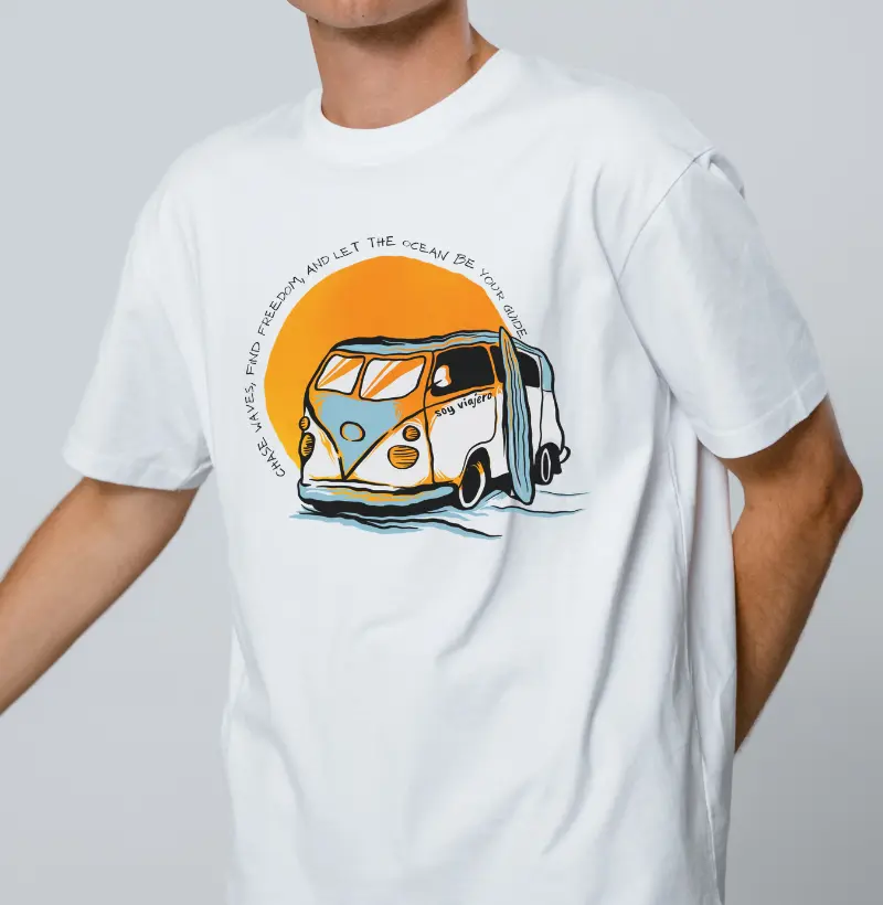 Camiseta Viajante Mochileiro - Combie e Praia